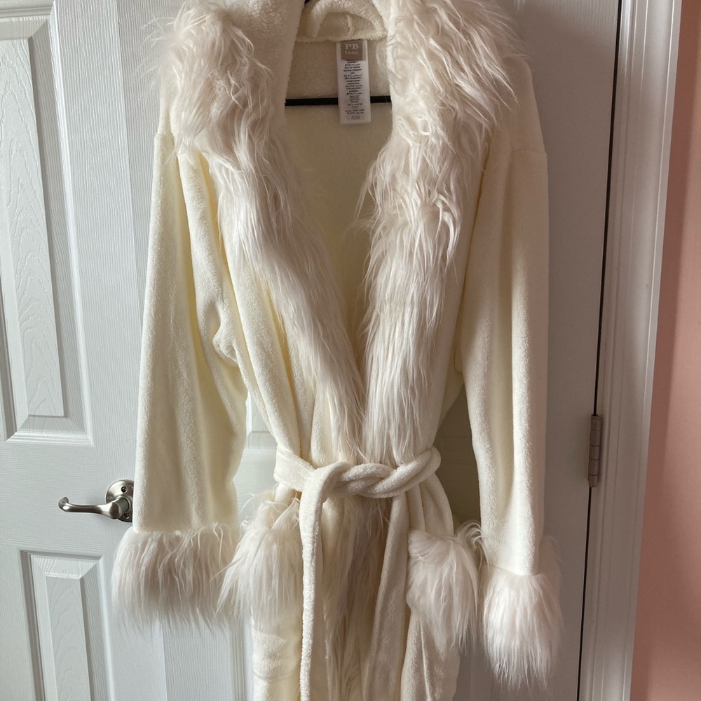 PB Teen hooded fur robe